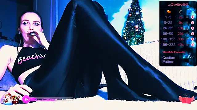 Snapshot of Lina_Owl chatting on December 2024 07:28:02 PM Lina Owl online show from December 2024 07:28:02 PM