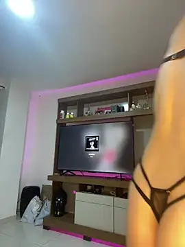 Julieta-sett online show from February 2025 04:15:01 AM