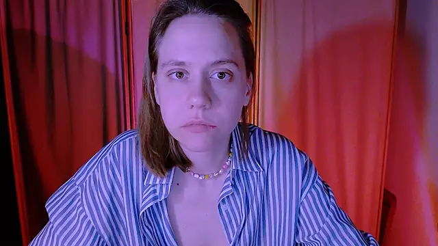 Malinax online show from September 2025 10:35:02 PM