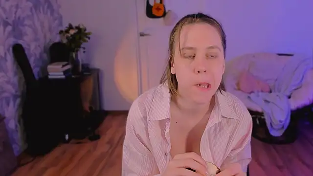 Malinax online show from April 2026 01:09:02 PM