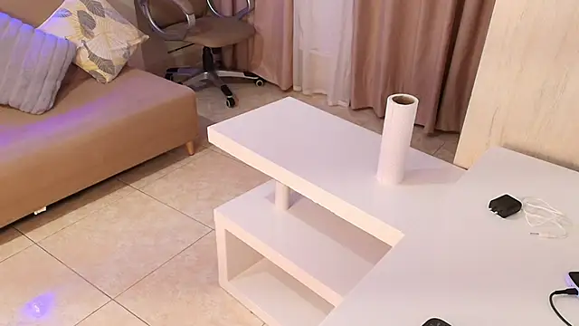 amelyaDreams online show from January 2025 01:11:01 AM