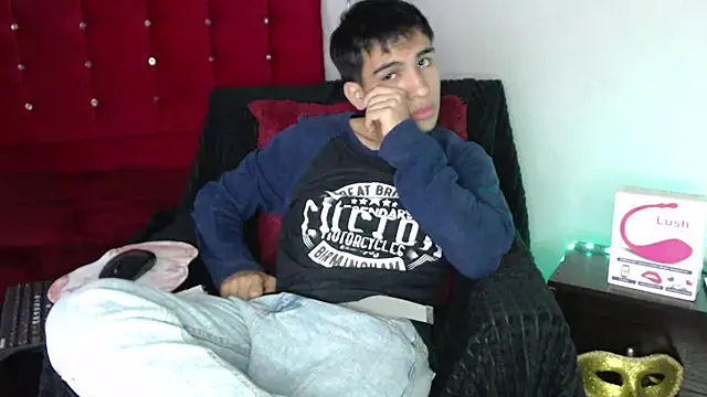 zack thunder online show from October 2025 01:10:02 PM