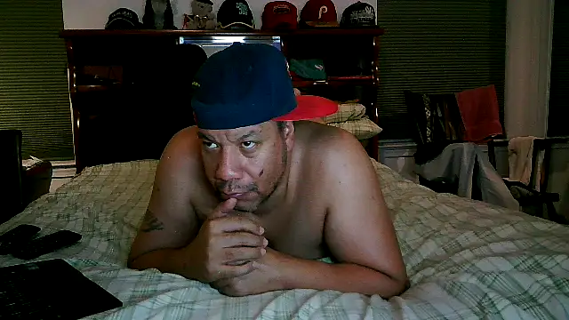 Snapshot of pimpdaddy4ever chatting on December 2024 01:15:02 AM pimpdaddy4ever online show from December 2024 01:15:02 AM