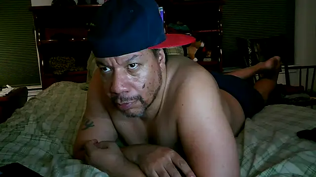 Snapshot of pimpdaddy4ever chatting on January 2025 03:22:01 AM pimpdaddy4ever online show from January 2025 03:22:01 AM