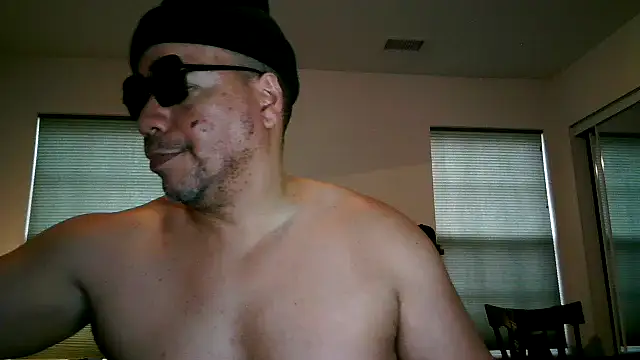 Snapshot of pimpdaddy4ever chatting on February 2025 09:53:02 PM pimpdaddy4ever online show from February 2025 09:53:02 PM