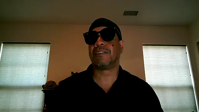 Snapshot of pimpdaddy4ever chatting on April 2026 09:31:01 PM pimpdaddy4ever online show from April 2026 09:31:01 PM