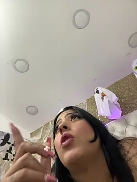 Celeste smitth online show from October 2025 07:30:02 AM