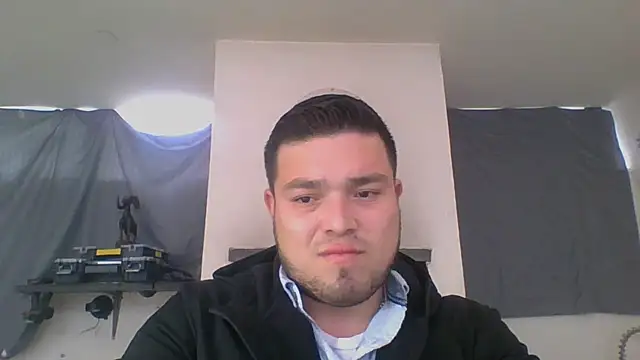 Snapshot of DirtyRcride chatting on January 2025 11:22:01 PM DirtyRcride online show from January 2025 11:22:01 PM