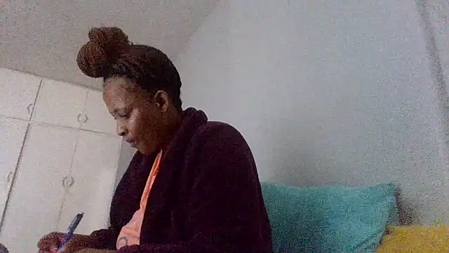 BabeAssXX online show from May 2026 07:35:02 AM