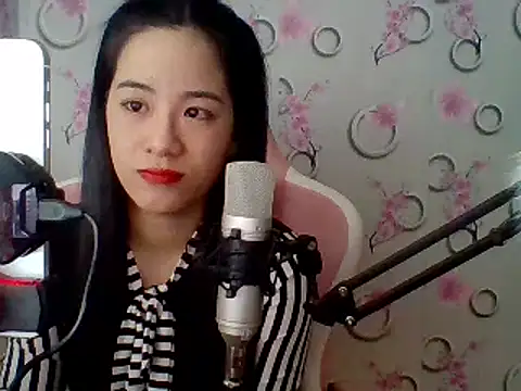 Snapshot of Nana-68 chatting on March 2025 01:23:01 PM Nana-68 online show from March 2025 01:23:01 PM