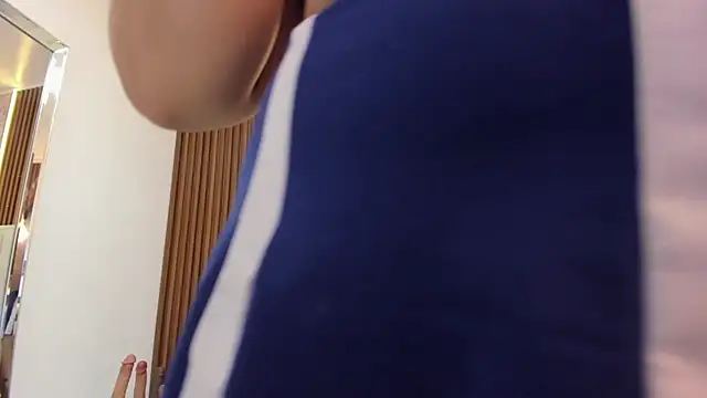 MADISON ROWAN1 online show from December 2025 03:27:02 AM