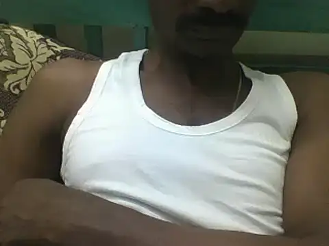 Snapshot of bas1cooks chatting on December 2024 04:50:01 PM bas1cooks online show from December 2024 04:50:01 PM