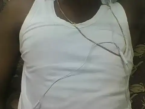 Snapshot of bas1cooks chatting on December 2024 01:38:02 PM bas1cooks online show from December 2024 01:38:02 PM