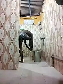 Snapshot of bas1cooks chatting on December 2024 03:03:02 AM bas1cooks online show from December 2024 03:03:02 AM