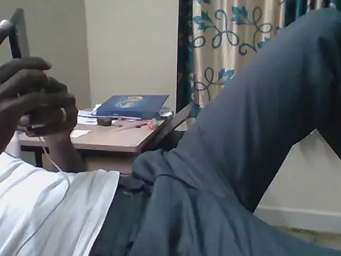 Snapshot of bas1cooks chatting on October 2025 04:49:01 PM bas1cooks online show from October 2025 04:49:01 PM