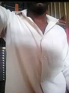 Snapshot of bas1cooks chatting on November 2025 07:20:02 AM bas1cooks online show from November 2025 07:20:02 AM