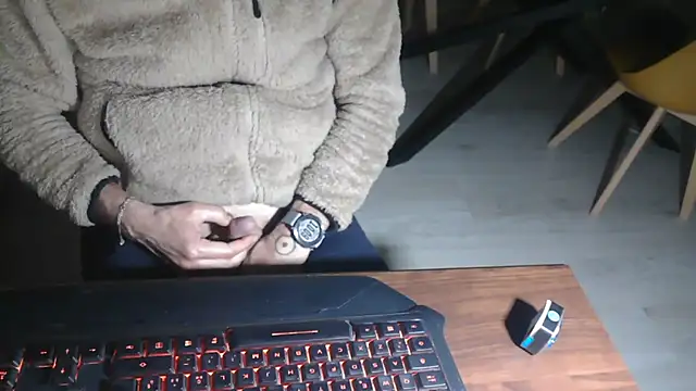 Adri gard online show from March 2026 09:10:01 PM