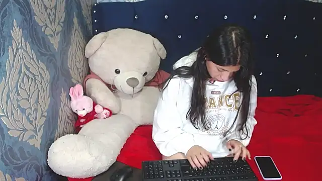 Lilyevansx online show from March 2025 11:07:01 PM