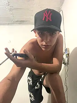 Snapshot of SpicyBoy_ chatting on October 2025 10:41:01 PM SpicyBoy online show from October 2025 10:41:01 PM