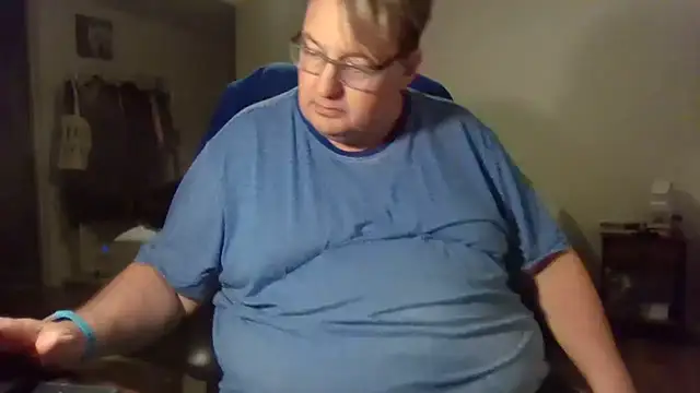 Snapshot of wvalentino chatting on February 2025 04:15:02 AM wvalentino online show from February 2025 04:15:02 AM