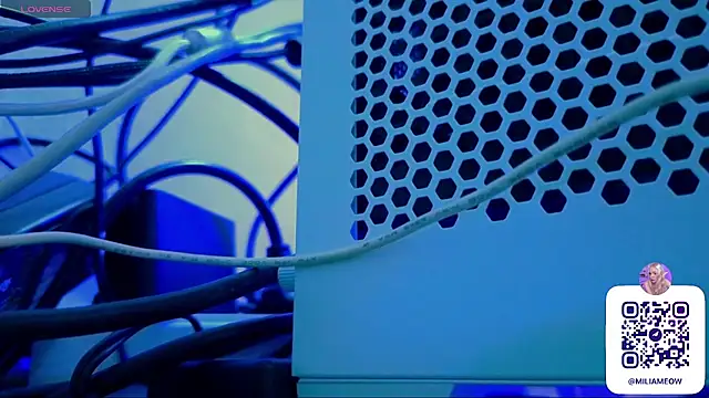 Snapshot of Milia_Parker chatting on October 2025 12:19:01 AM Milia Parker online show from October 2025 12:19:01 AM