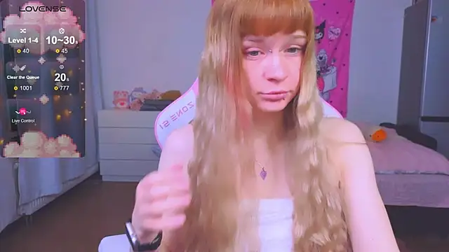 Snapshot of Milia_Parker chatting on November 2025 01:35:02 PM Milia Parker online show from November 2025 01:35:02 PM