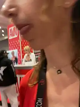 aryafrei online show from January 2025 12:35:02 AM