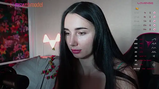 Snapshot of Ann_divine chatting on December 2024 03:47:02 AM Ann divine online show from December 2024 03:47:02 AM