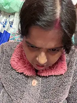 Beauty-queen online show from December 2025 10:53:02 AM