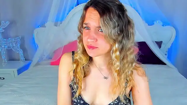 Milka Blond online show from April 2026 12:42:01 AM