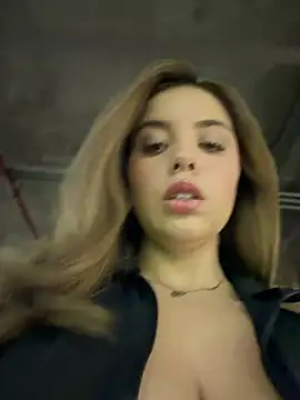 Alirawrz online show from June 2026 03:56:02 PM