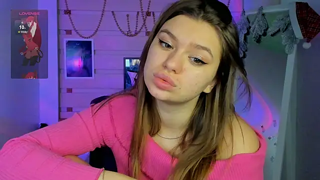 Snapshot of Josephine_Kiss chatting on December 2024 04:04:02 AM Josephine Kiss online show from December 2024 04:04:02 AM