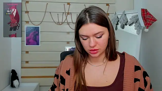 Snapshot of Josephine_Kiss chatting on December 2024 02:16:02 PM Josephine Kiss online show from December 2024 02:16:02 PM