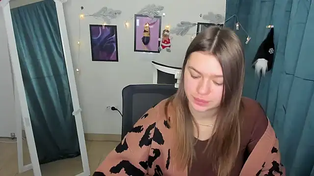 Snapshot of Josephine_Kiss chatting on December 2024 07:51:02 AM Josephine Kiss online show from December 2024 07:51:02 AM