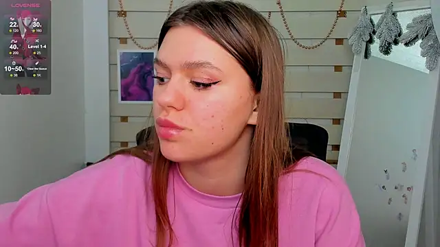 Snapshot of Josephine_Kiss chatting on December 2024 03:42:01 PM Josephine Kiss online show from December 2024 03:42:01 PM