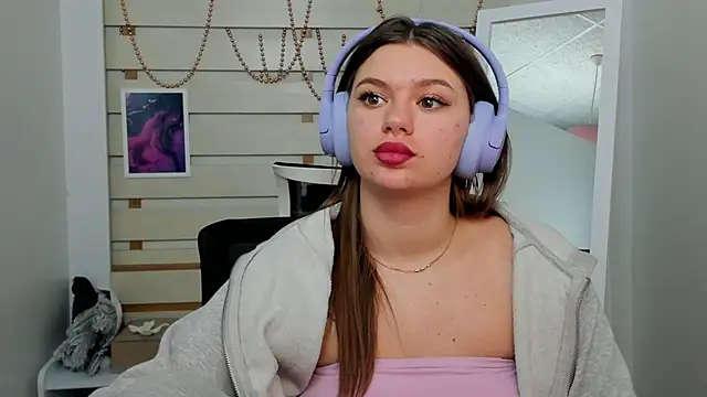 Snapshot of Josephine_Kiss chatting on January 2025 11:01:02 AM Josephine Kiss online show from January 2025 11:01:02 AM