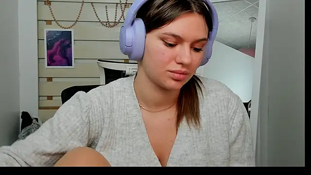 Snapshot of Josephine_Kiss chatting on January 2025 04:05:01 PM Josephine Kiss online show from January 2025 04:05:01 PM