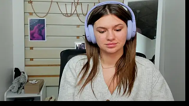 Snapshot of Josephine_Kiss chatting on January 2025 07:06:01 PM Josephine Kiss online show from January 2025 07:06:01 PM