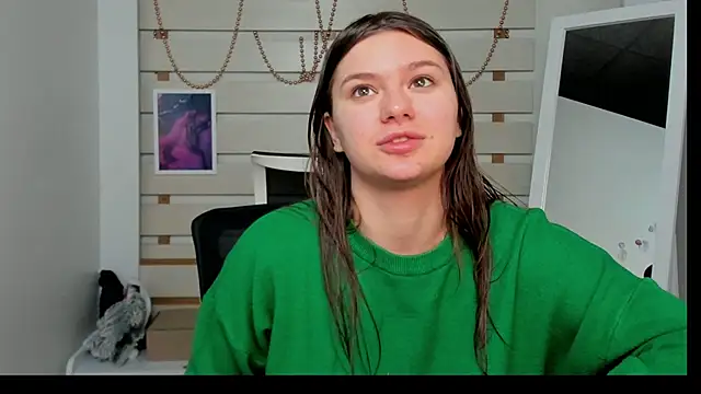 Snapshot of Josephine_Kiss chatting on January 2025 09:40:01 PM Josephine Kiss online show from January 2025 09:40:01 PM