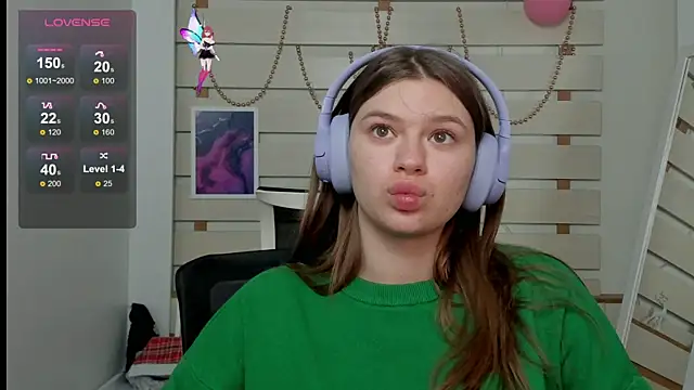 Snapshot of Josephine_Kiss chatting on March 2025 01:07:02 PM Josephine Kiss online show from March 2025 01:07:02 PM