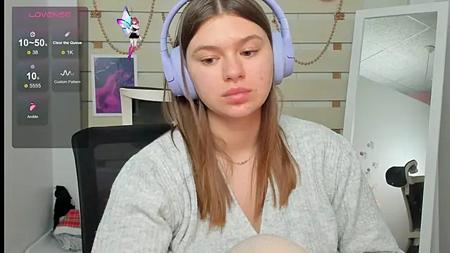 Snapshot of Josephine_Kiss chatting on March 2025 01:37:02 PM Josephine Kiss online show from March 2025 01:37:02 PM