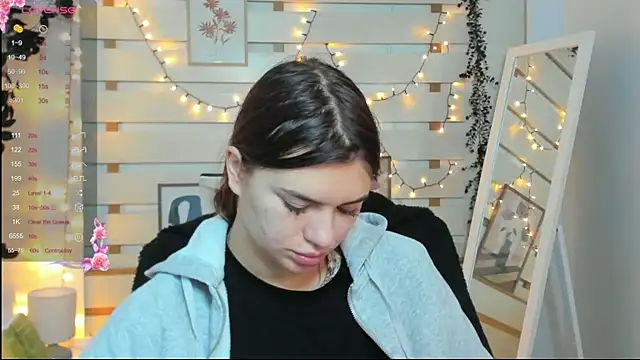 Josephine Kiss online show from January 2026 01:46:02 PM