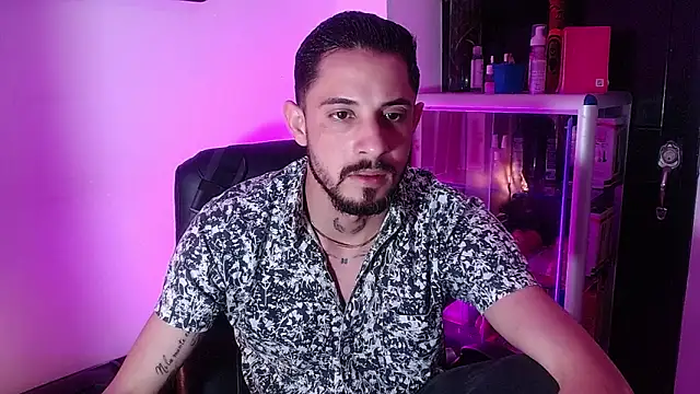 Snapshot of Erick_Wall chatting on March 2026 04:24:01 PM Erick Wall online show from March 2026 04:24:01 PM