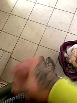 YoungDick25 online show from November 2025 02:08:01 PM