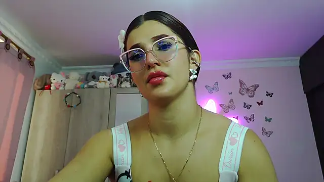caroline jonson online show from June 2026 02:09:01 PM