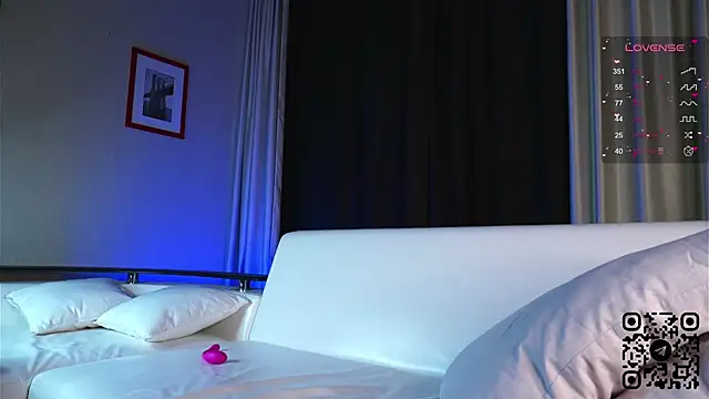 Mary Shake online show from December 2024 09:26:02 PM