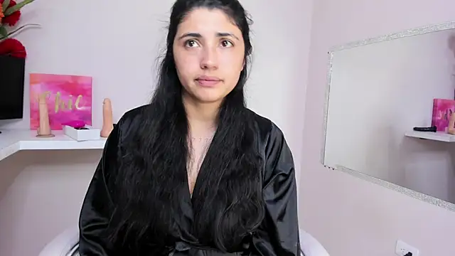 Snapshot of Danna_777_ chatting on December 2024 06:02:02 AM Danna 777 online show from December 2024 06:02:02 AM