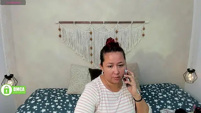  anavictoria  online show from October 2025 06:05:02 PM