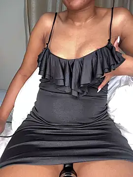 Snapshot of Ravishing_Rubi chatting on June 2026 12:30:01 AM Ravishing Rubi online show from June 2026 12:30:01 AM