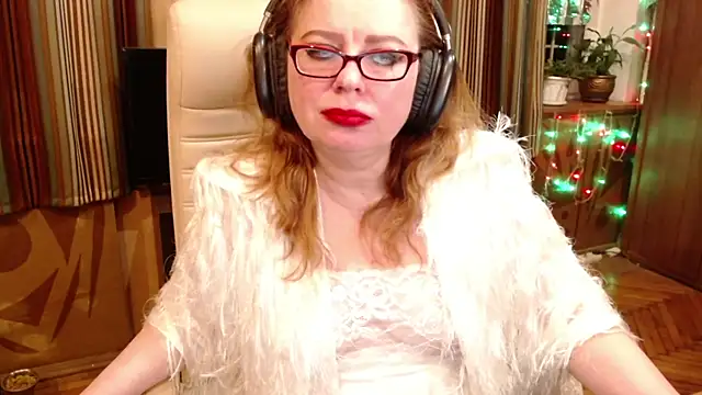 Snapshot of Miss_Tress chatting on January 2026 11:07:01 PM Miss Tress online show from January 2026 11:07:01 PM